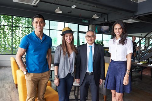 Hansen Lee (TV Host and Yogi), Denise Keller (Campaign Ambassador), Mr. Thirawit Leetavorn (Senior Executive Vice President of <b>Double A</b>) and Deborah Henry (former beauty queen).
